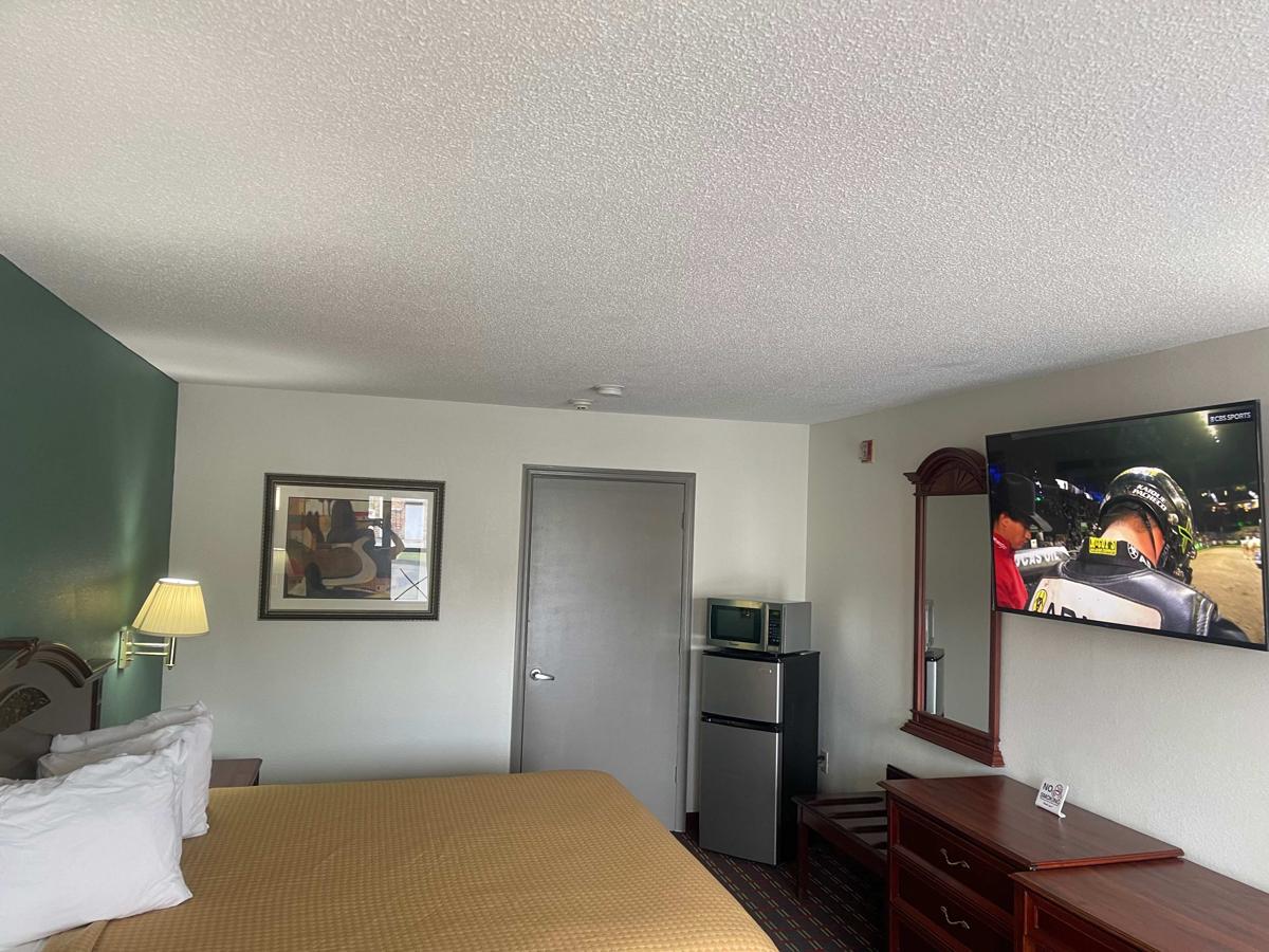 Loyalty inn Hawkinsville photo 4