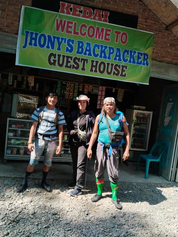 Jhony's Backpacker photo 2