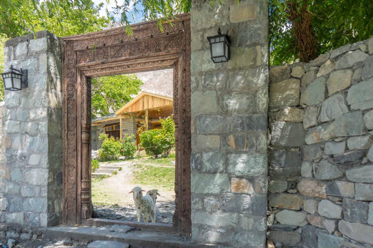 Coyote Den Ishkoman Travelers Hostel photo 2