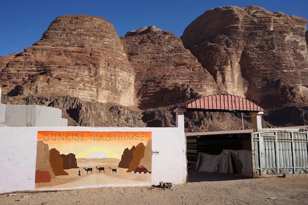 Wadi Rum Sunrise Guesthouse photo 1