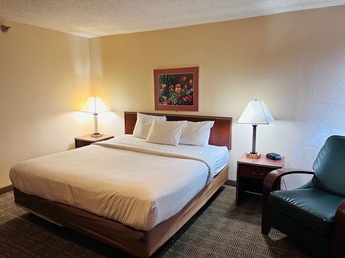 Norwood Inn Statefare Grounds photo 3