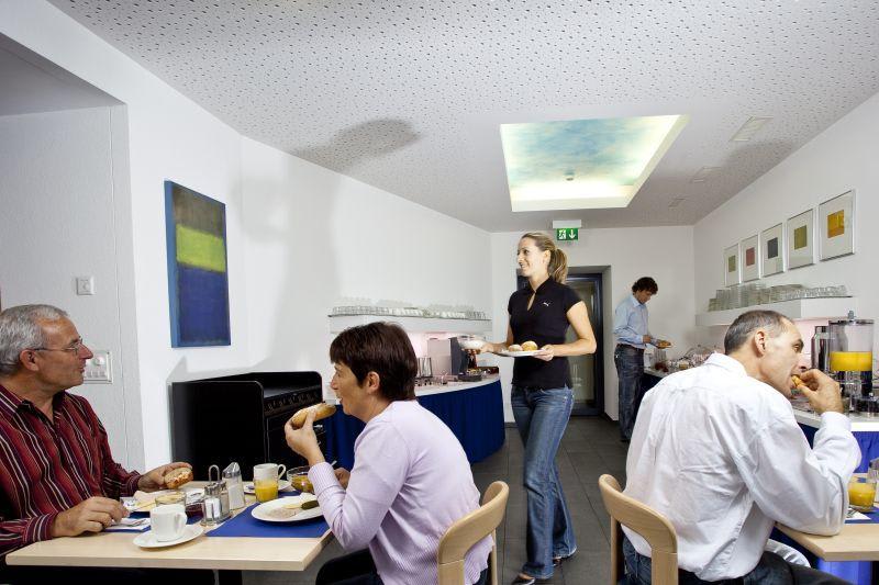 Hotel Bristol Zurich photo 3