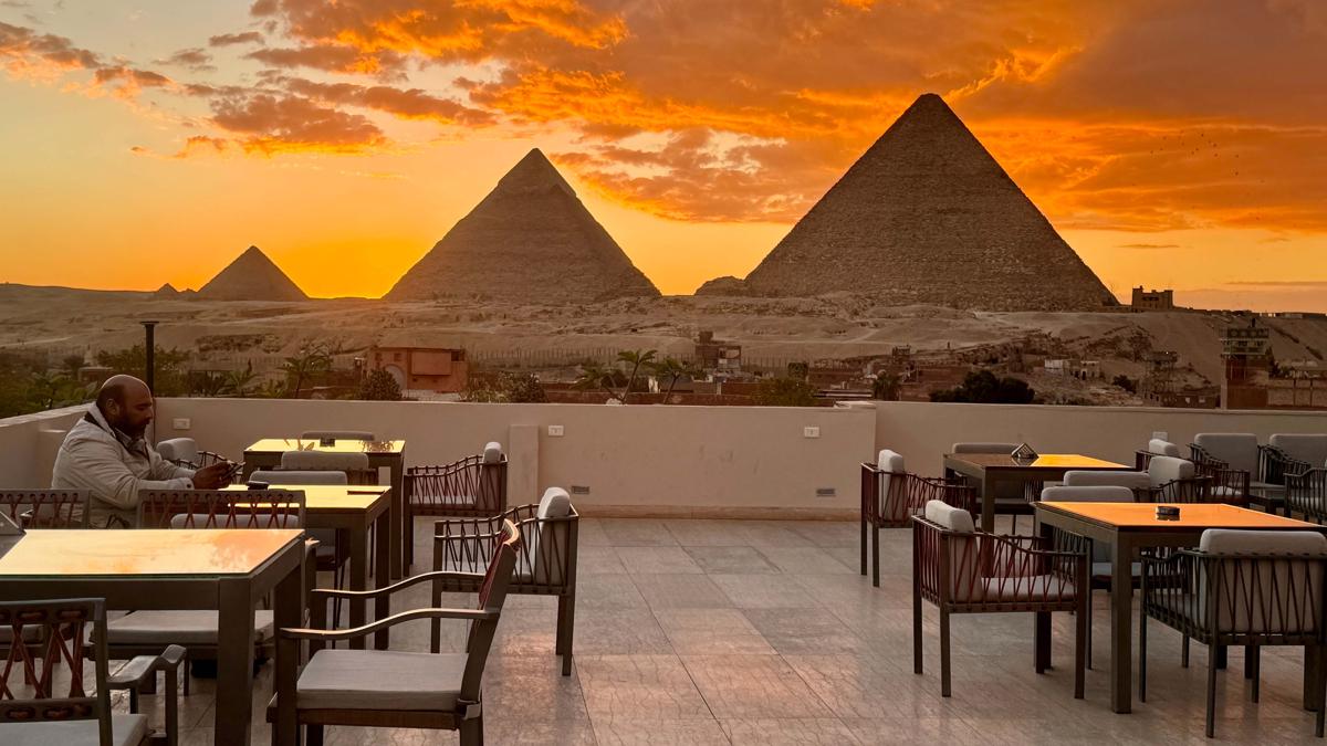 Pyramids Hotel photo 1
