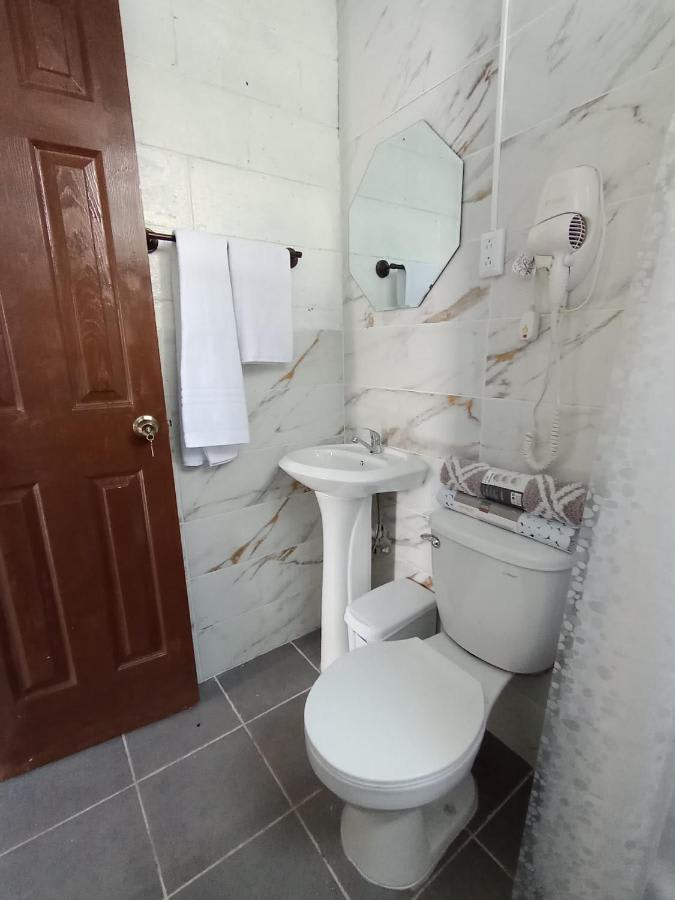 Luxury Hostel Teresita photo 4