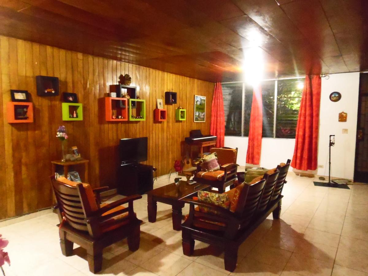 Hostal Cumbres del Volcan Escalon photo 4