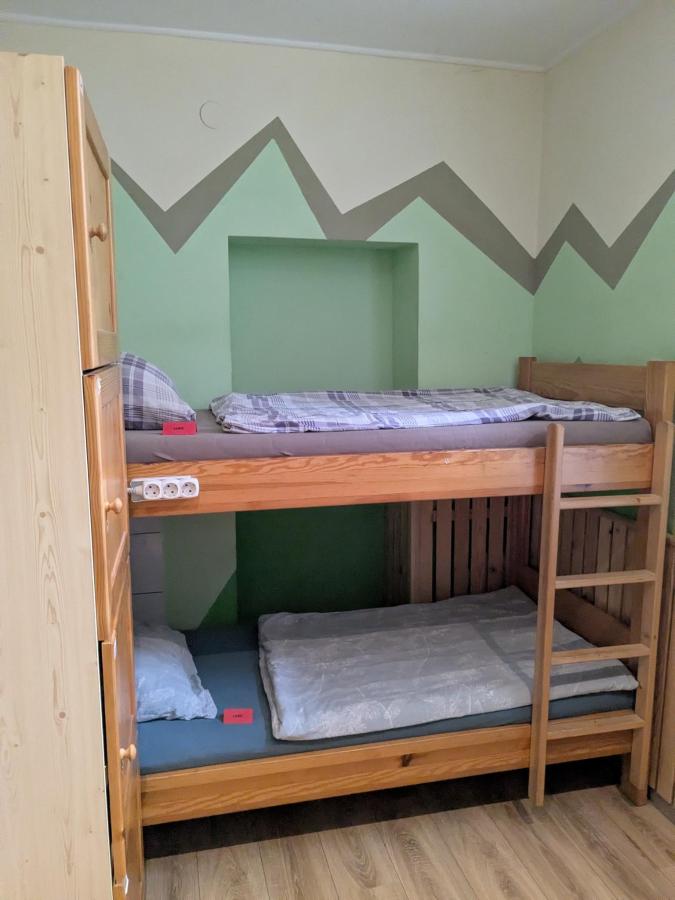 Castle Hostel 1004 photo 6