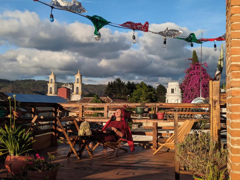 La Luna Hostel photo 1