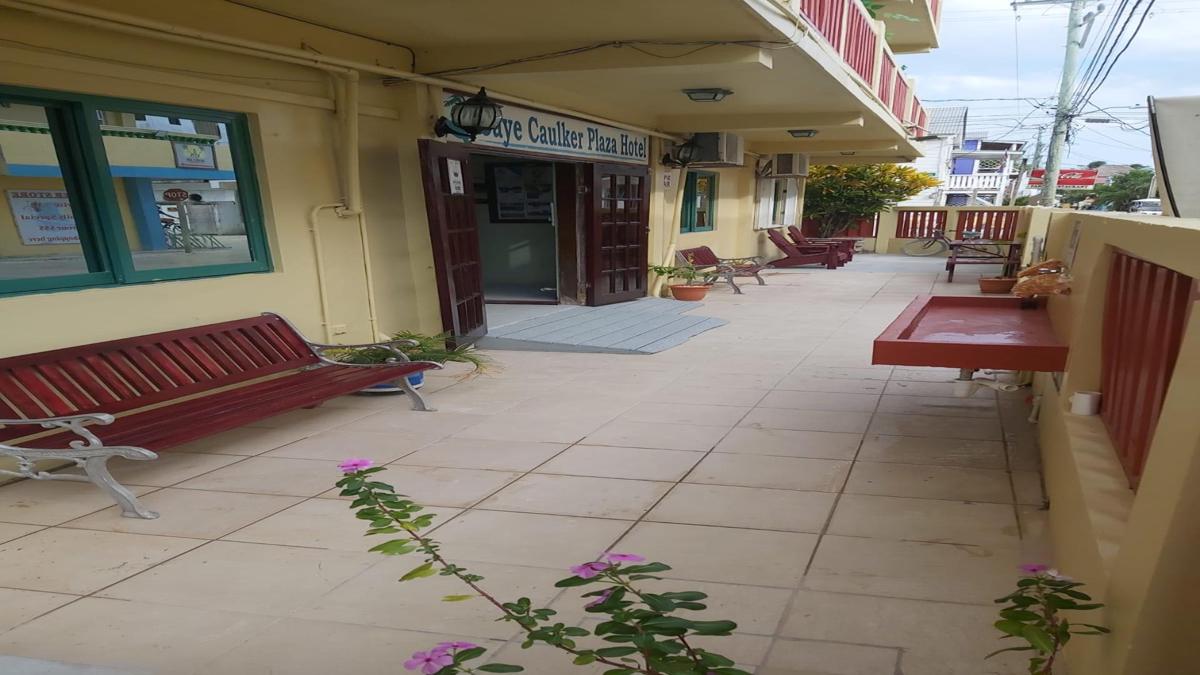 Caye Caulker Plaza Hotel photo 3