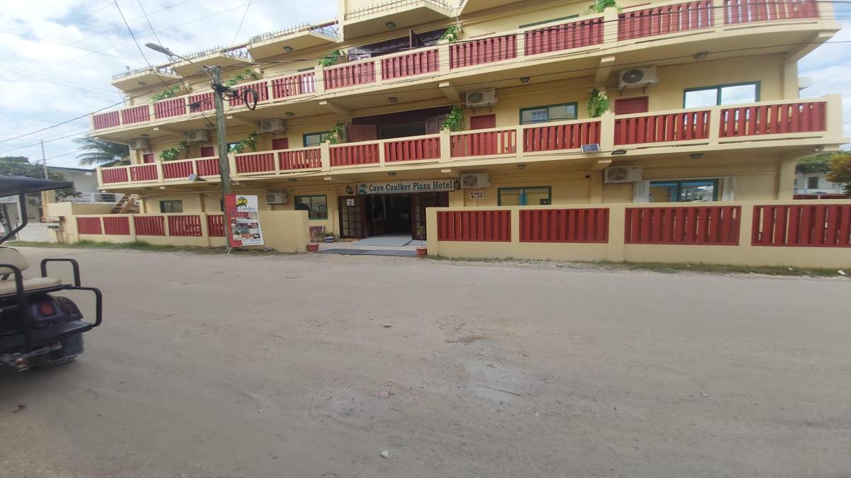 Caye Caulker Plaza Hotel photo 4