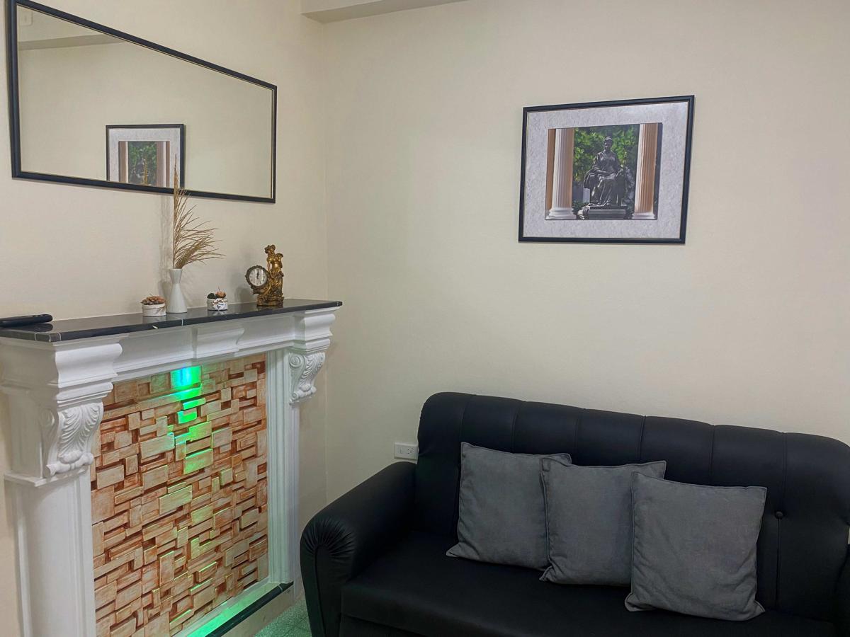 Hostal Familia Esparza photo 1