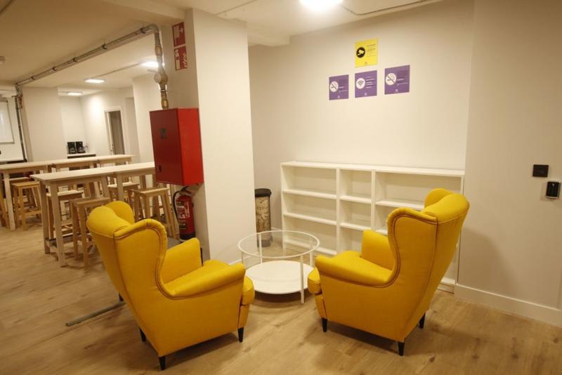 Bilbao Metropolitan Hostel by Bossh Hotels photo 1