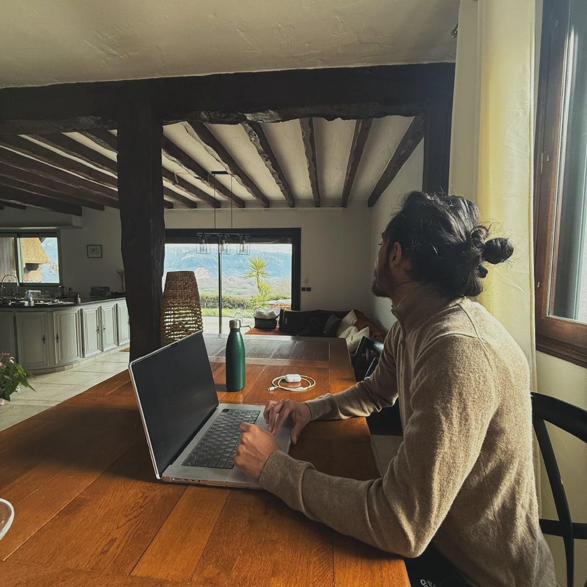 NOT SORRY, Coliving & Coworking in The French Alps photo 3