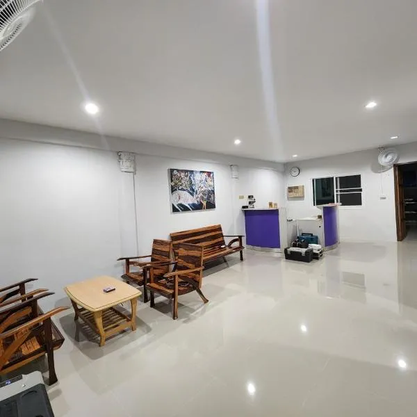 No.9 Hostel Kanchanaburi photo 5