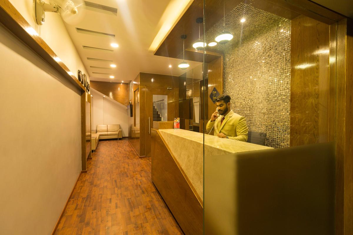 Grand Plaza Suites photo 3