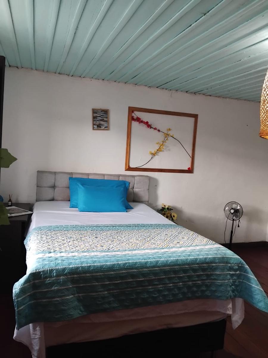Casa Retro Acacias Hostel photo 4