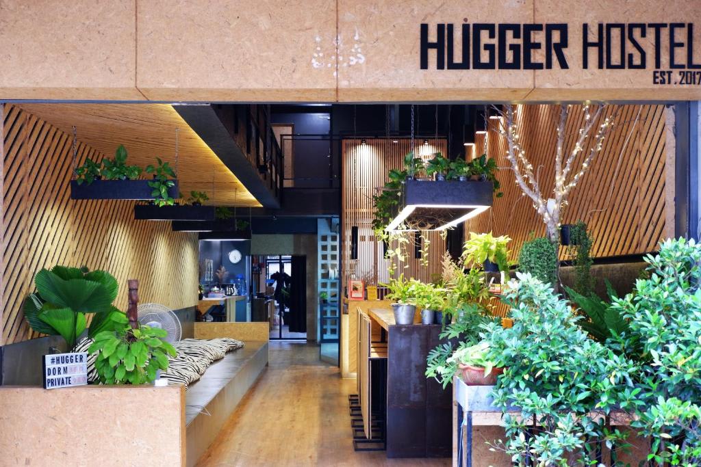 Hugger Hostel photo 1