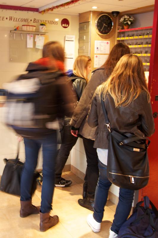 Bastille Hostel photo 4
