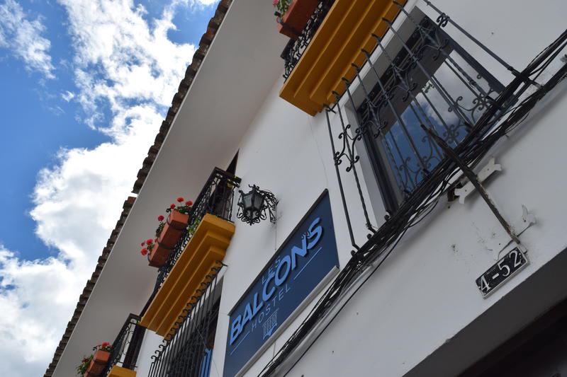 Les Balcons Hostel photo 1