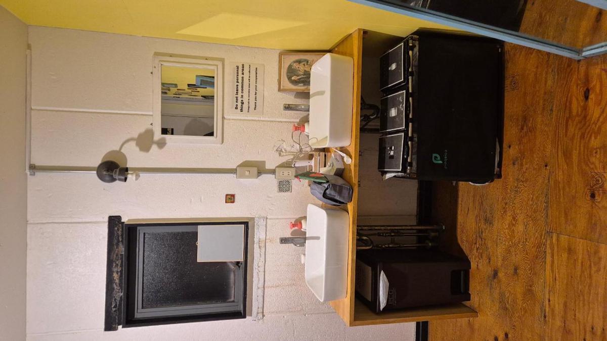 Hostel bedgasm photo 6