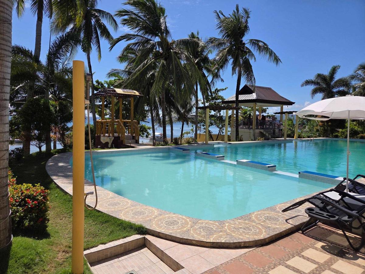 Reef Waters Resort photo 6