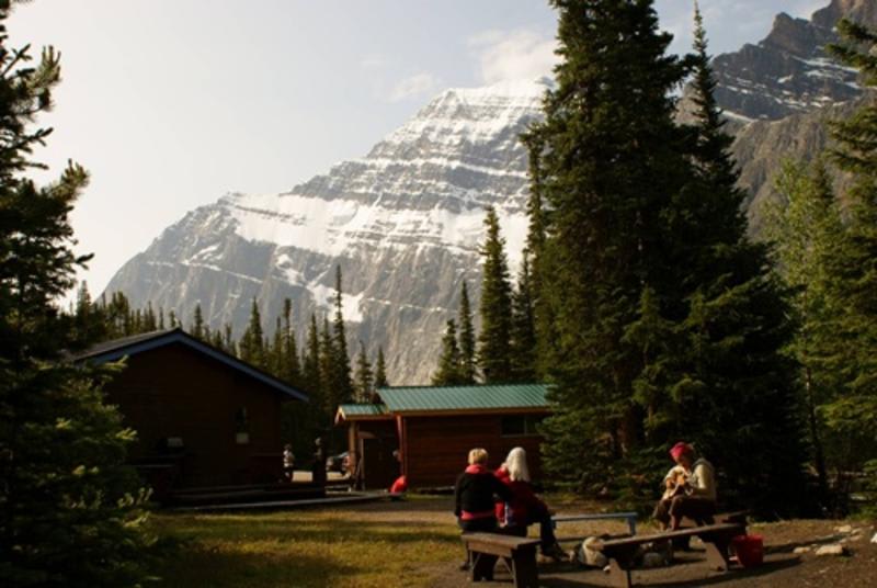 HI Mt. Edith Cavell photo 1