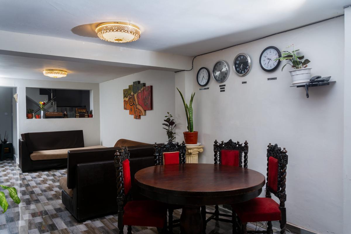 Transfer VIP Hostel photo 2
