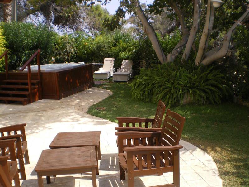 Marom Haifa photo 4