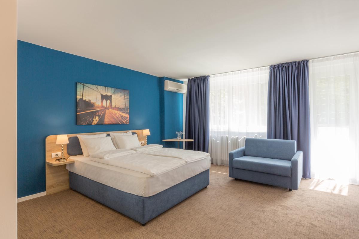 Premium Crown Suites photo 1