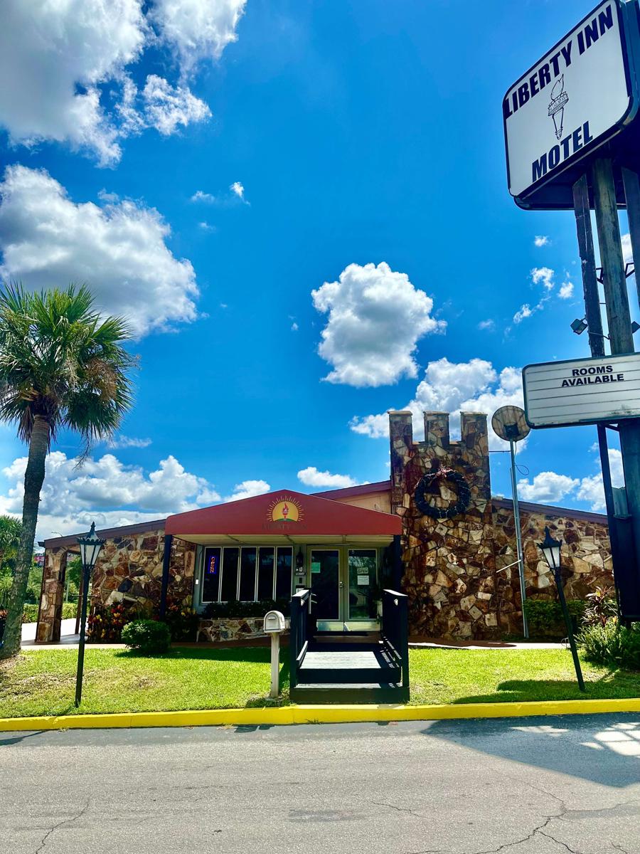 Liberty Inn Motel photo 1