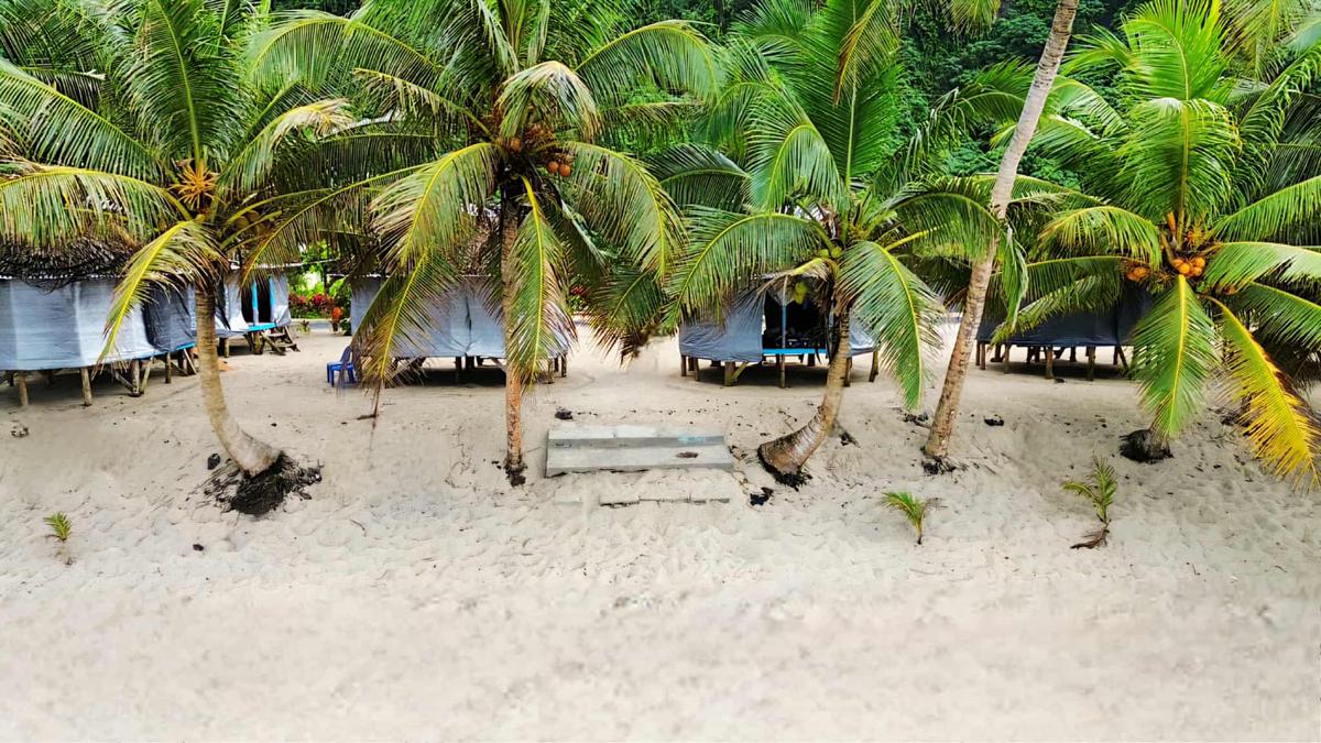Jaymy Beach Fales photo 1