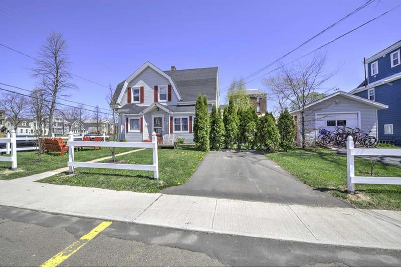 HI Charlottetown Backpackers Inn photo 1
