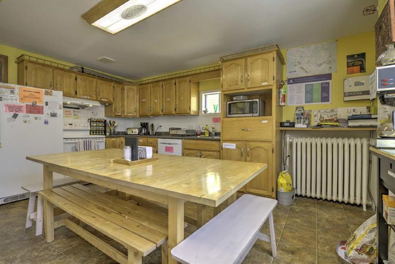 HI Charlottetown Backpackers Inn photo 4
