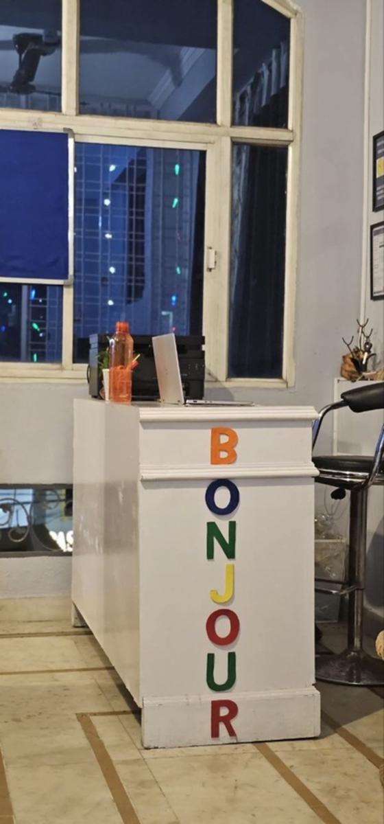Bonjour Travellers Hostel photo 3