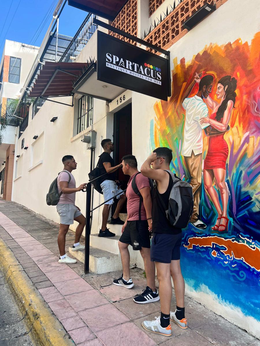 Spartacus Boutique Hostel for Men photo 4