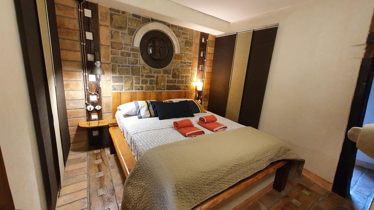 Monfort Apartments photo 3