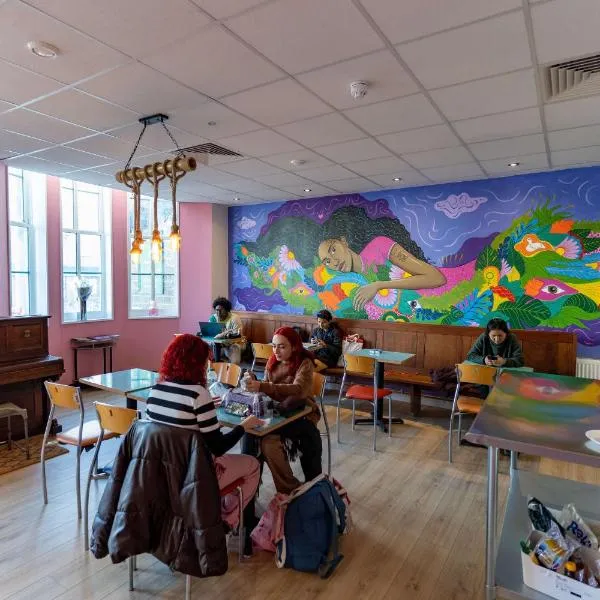 Hostelle - women only hostel London photo 5