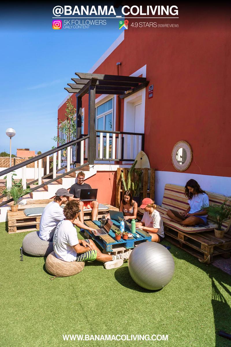 Banama Surfhouse - Coliving Coworking & Yoga photo 4