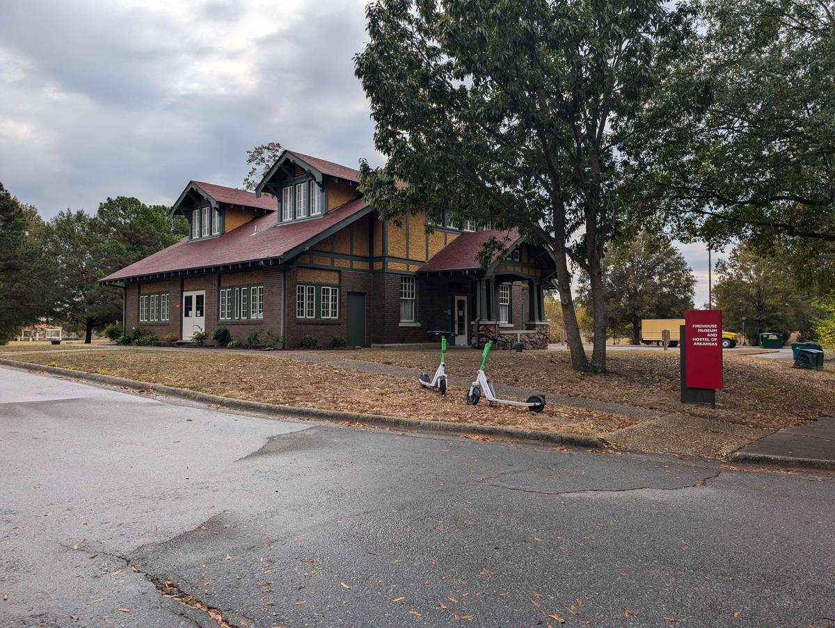 Little Rock Firehouse Hostel & Museum photo 3