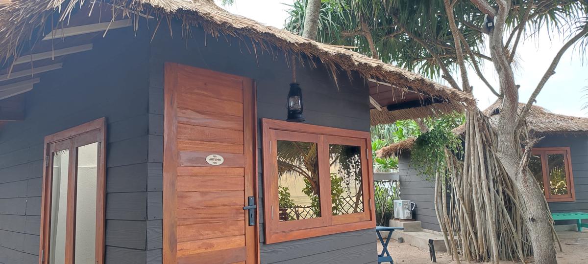 Tomorrowland Beach Villas photo 4