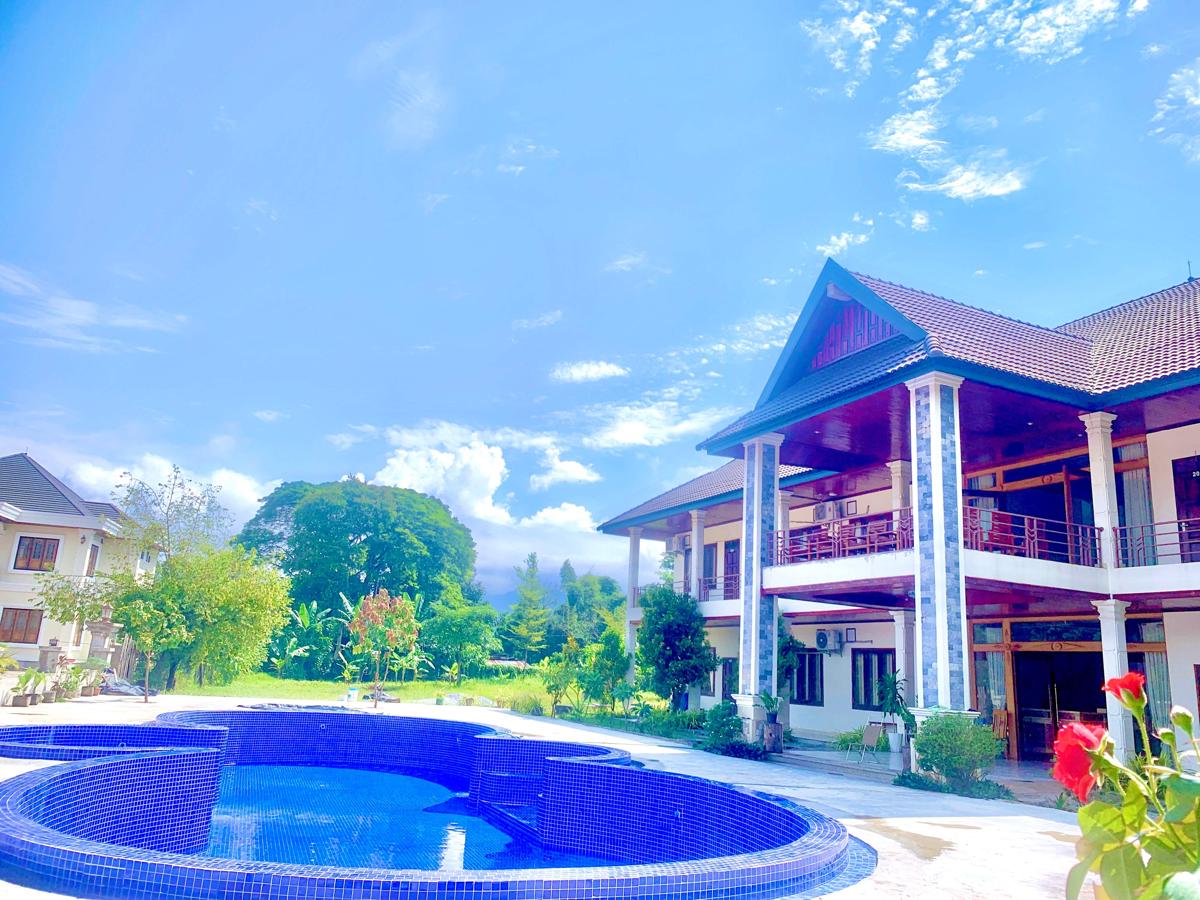 Vang Vieng Garden Resort photo 2