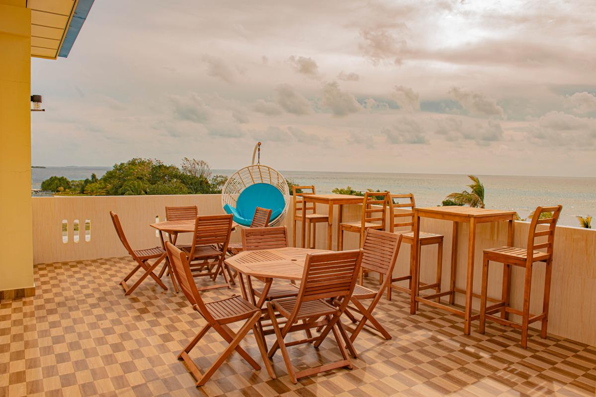 One The Island photo 1