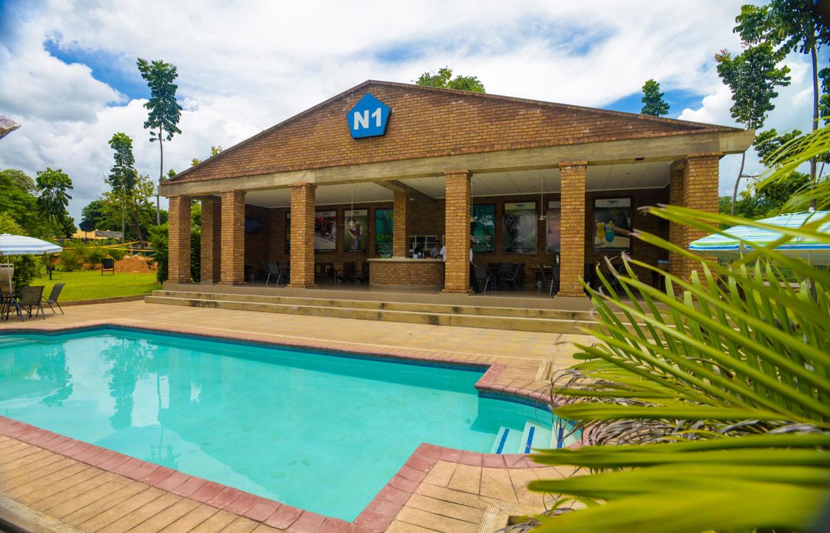 N1 Hotel & Campsite Victoria Falls photo 1