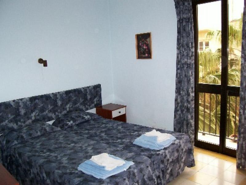 Maltese Cross Guesthouse photo 3