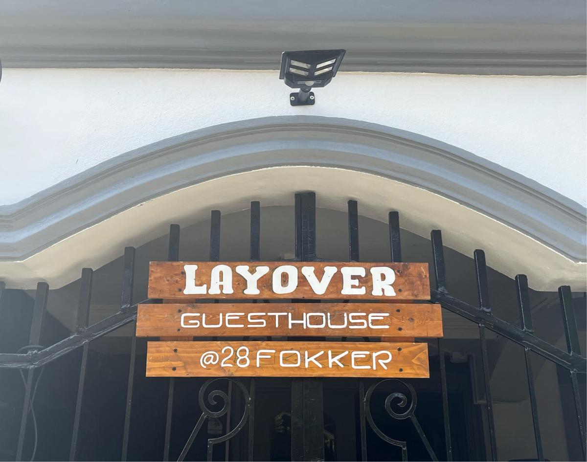 Layover Guesthouse at 28 Fokker photo 4