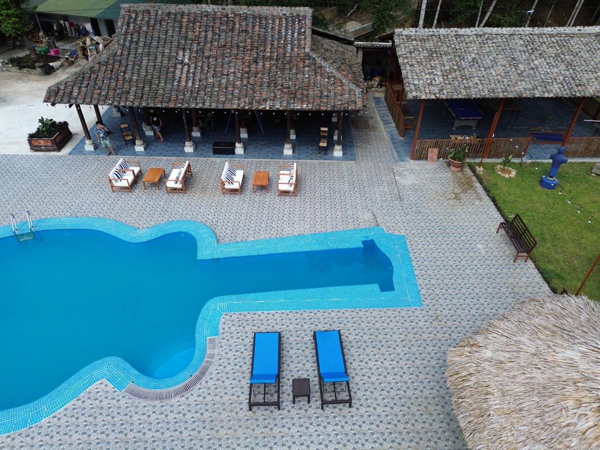 Loop Tribe Social Hostel photo 3