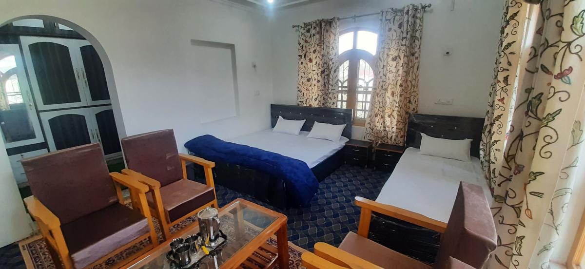 Bashaw P Guest House photo 2