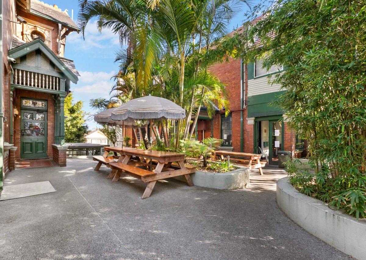 Glebe Terraces photo 1