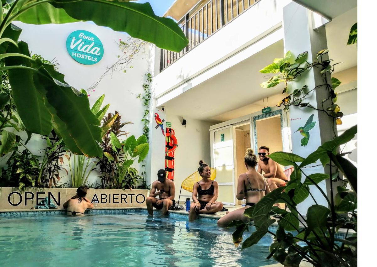 Bona Vida Hostel photo 1