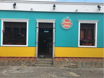 Bona Vida Hostel photo 6