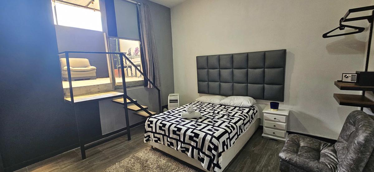 Icon Suites photo 4